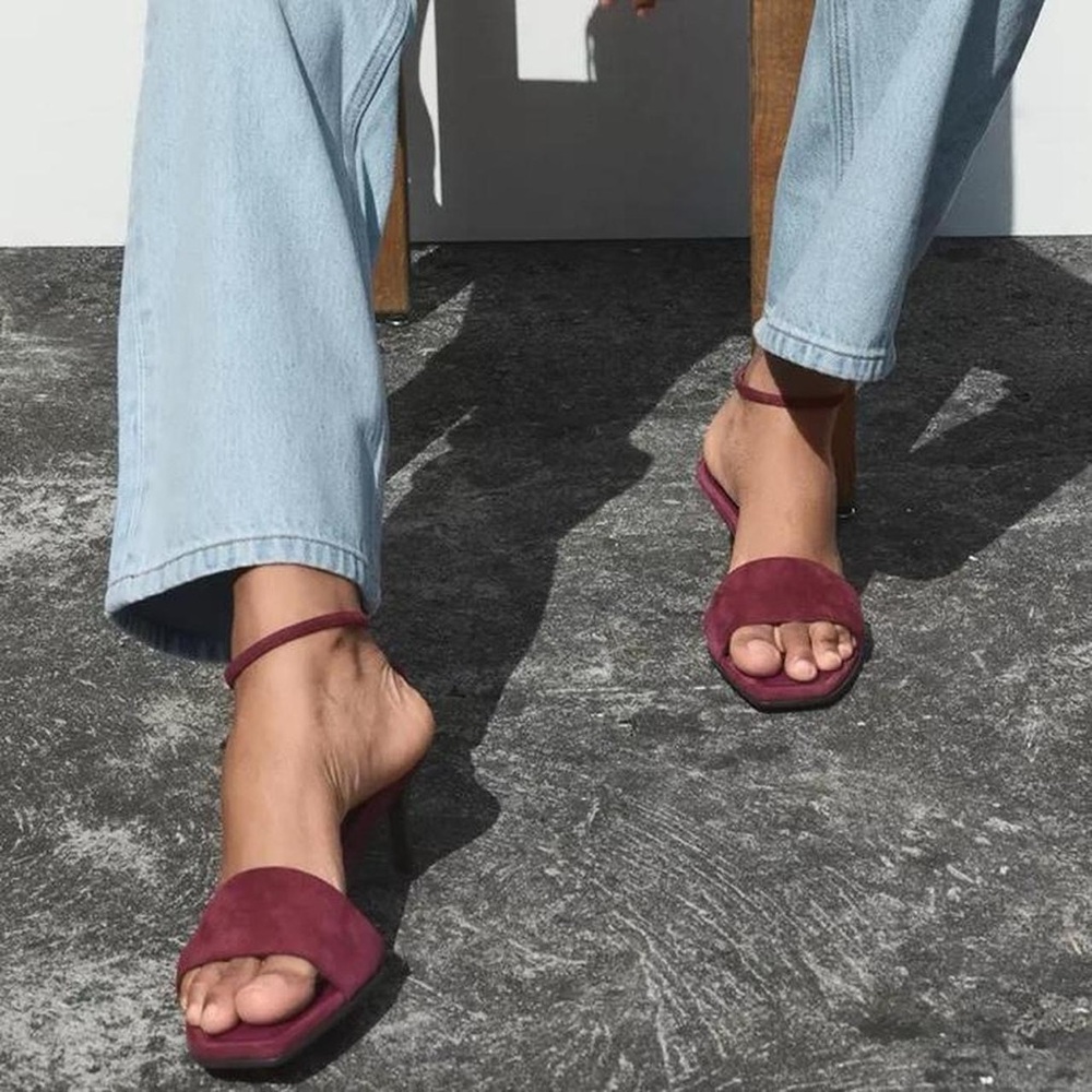 NWT Zara Suede Leather Kitten Heel Sandals in Burgundy - 6.5